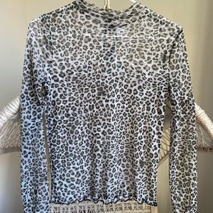 CHEETAH PRINT TOP